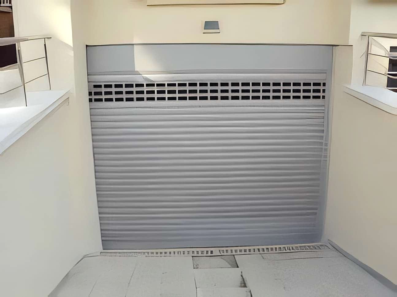 Aluminum Polyurethane Roll-up Garage Doors